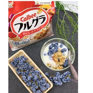 Ngũ Cốc Calbee vị Việt Quất