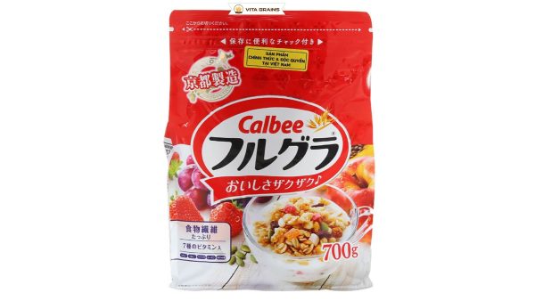 Bịch Ngũ Cốc Calbee Quả Óc Chó Và Táo 700g